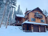 Feel in the mountains, only 8 minutes away from downtown Breckenridge!