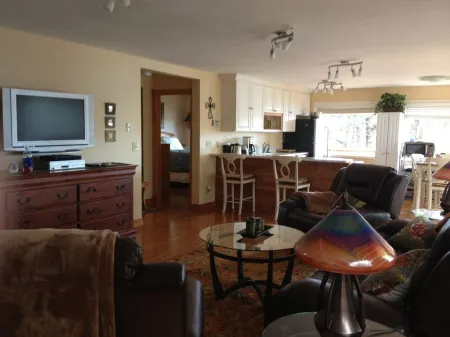 Luxurious Accommodations With Spectacular Ocean Views