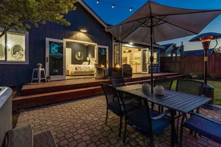 Gourmet Kitchen in Wine Country w/Hot Tub + Office Отели рядом с достопримечательностью «Парк Футхилл Риджинал»