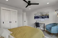 Brand New Luxury 1-Bedroom Minutes from Downtown & Hiking