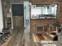 Cabin style home Hotels in Challis