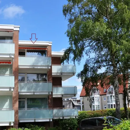 Sunny 2 room apartment near the beach with balcony and partial sea view