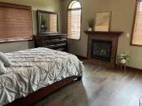 Luxury Lakeside/Trailside Living فنادق في هانكوك