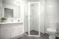 Adelaide Parkland Tower Apartment