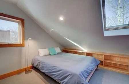 Peaceful Bozeman Retreat Отели в г. Бозмен