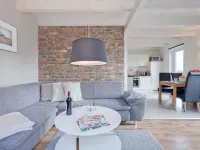 Great Vacation Home with Garden, Terrace, 500m to the Beach, Free Wlan, Parking Lot Hotels in Zingst