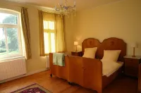 Art nouveau house in the Elbwiesen country house Amt Neuhaus 호텔