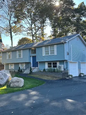Perfect 3-bedroom family house in beautiful Westerly, Rhode Island! 아발로니아 랜드 콘서번시, 샌디 포인트 자연보호지역 주변 호텔