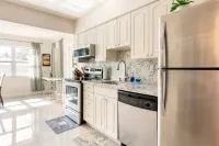 A Comfy Stay By Shea<br>Conveniently Located<br>