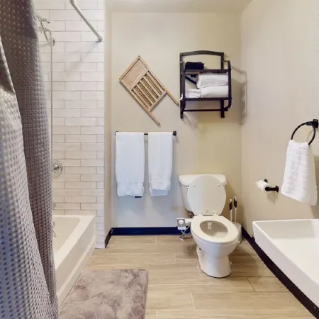 Train Themed Accommodations Near Neosho Square! Side A