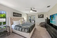 Immaculate 3 ensuite home with Stunning Water view Pool HGTV ideal vacation home Hotels near Winn-Dixie
