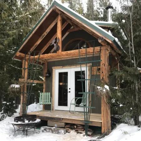 Cozy Mountain Cabin /hot tub