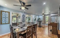 Lakefront Retreat Private Dock and Bonus Guest House