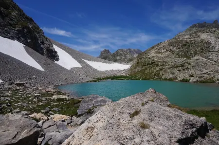 Large Studio Cabin with magnificent view of the Mountains