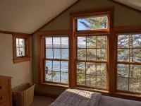 Paul's Cottage - Waterfront on Quietside of Mount Desert Island/Acadia Nat.Park Hotels in Tremont