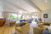 Ocean Side Deck House