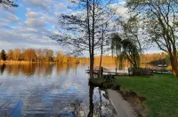 Comfortable vacation apartment Senzig, 150 m to the beach Hotels in Konigs Wusterhausen