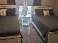 Nestled within the beautiful hills of Lake of the Ozarks at Old Kinderhook! - Homestays
