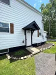 Charming 2 BR home  - newly renovated