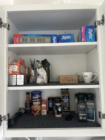 New Two story Cozy  House  Near Warm Mineral Springs