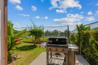 Family Condo with Queen Beds & Ocean Views from 3 Lanais!