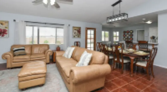 TMK-Spacious 4br home with pool for your comfort. EV charger available