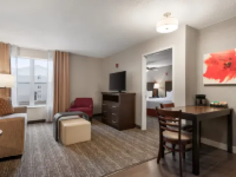 ホームウッド スイーツ バイ ヒルトン ロチェスター / ヘンリエッタ ヘンリエッタのホテル