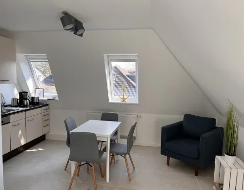 Bright, modern apartment with sauna at the house, between the districts of Dorf and Bad