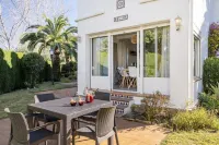 Hola from HeliosAs featured on the TV show 'A Place in the Sun