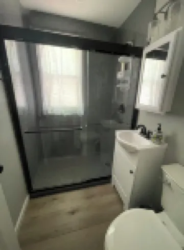 "The Hideaway 2" Charming 2-bedroom house in delightful Farmington with WiFi, AC