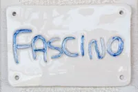 Charm, home emotions Baron sea view, swimming pool, wifi and BBQ