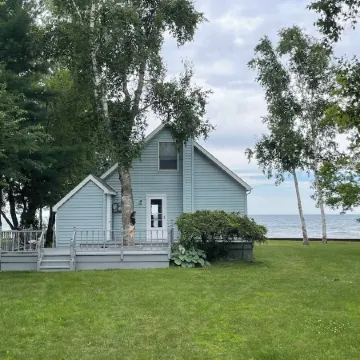 Lakefront home on breathtaking Lake Huron.