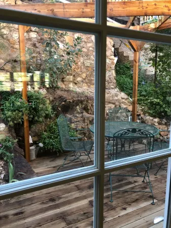 2-story house, all the comforts of home, spectacular space and views!!