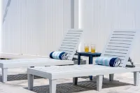 Paradise Pool & Golf retreat in the heart of Tampa, Florida!