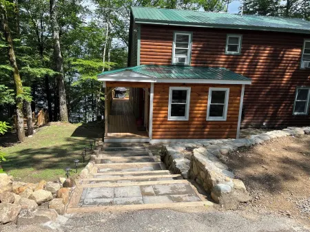 Waterfront Home for Summer/Winter Fun