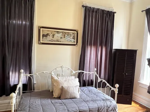 Tosin's Apartment.