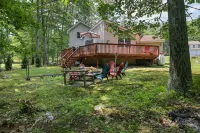 Poconos House - 4BR house in Saw Creek, Bushkill