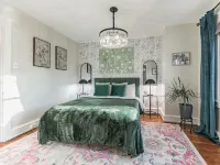 Homey Retreat in Historic Kennett Square!! Hotels in Kennett Square