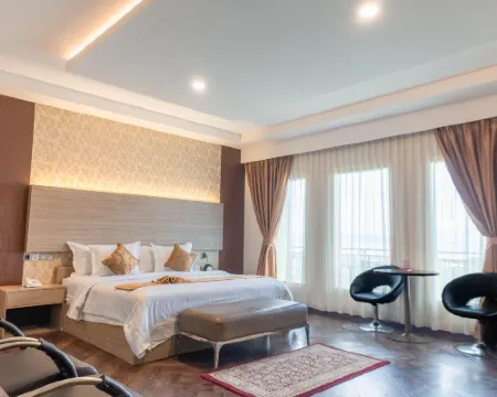 穆阿拉酒店和特爾納特購物中心 特爾納特酒店