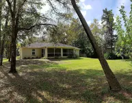 Custom home great local, boat parking,  near dock, food, scalloping,  Manatee.