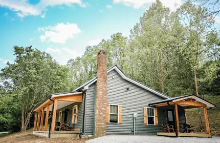 Country Cottage on the Bourbon Trail, near Bardstown, Peaceful, Family, Couples