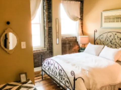 Southside Condo in the Thick of It, Sleeps 4