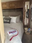 Howdy RV & Resort Bryan, 10mi to TX A&M,off Hwy 6. Amenities included, sleeps 5!