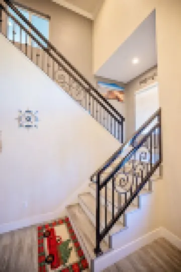 #3.Upstairs Disneyland8minutes*Anaheim Convent*littleSaigon*Beaches