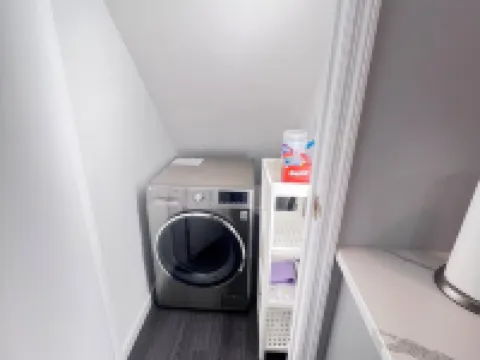 Home away from Home in Livingston NJ 李文斯頓酒店