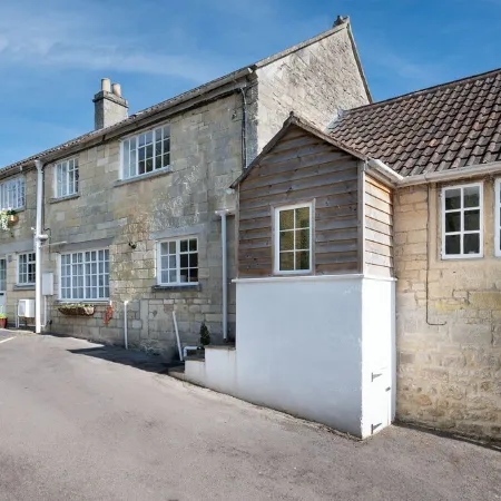 The Rafters, Idylic village setting with Bath on your doorstep