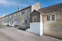 The Rafters, Idylic village setting with Bath on your doorstep