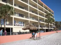 August Rates Lowered! Beach Lounges and Umbrella Service Included! - de playa
