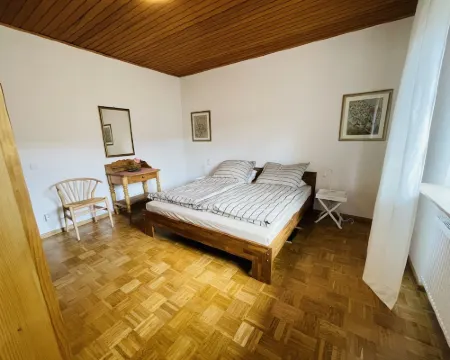 Forsthaus Zerbe / Espenschied, newly renovated with spacious garden Hotels in Dahn