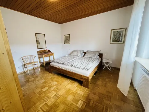 Forsthaus Zerbe / Espenschied, newly renovated with spacious garden Hotel a Dahn